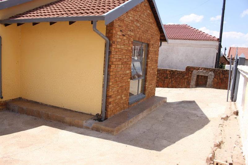 3 Bedroom Property for Sale in Mabopane North West